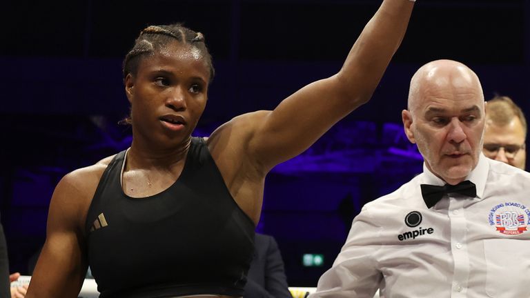 Caroline Dubois celebrates her victory over Terri Harper