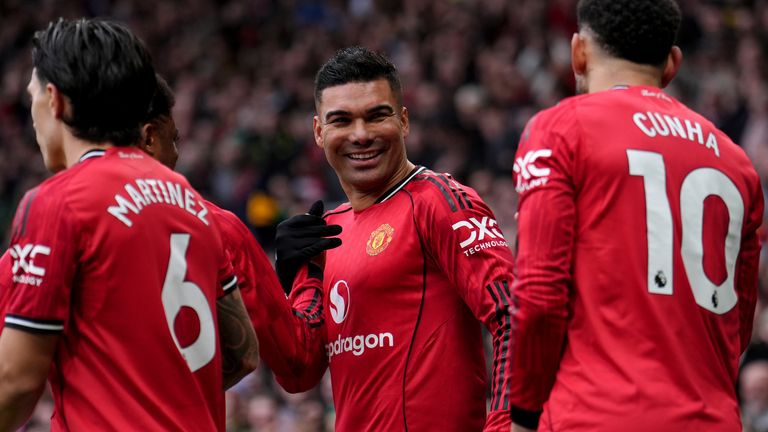Casemiro scored and set up a goal as Man Utd beat Fulham 3-2 in the Premier League