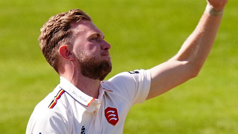 Essex's Sam Cook, County Championship (PA Images)