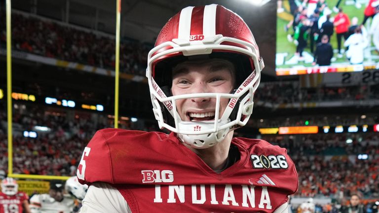 Fernando Mendoza won the top prize in college football and is expected to be the top pick in the 2026 NFL Draft