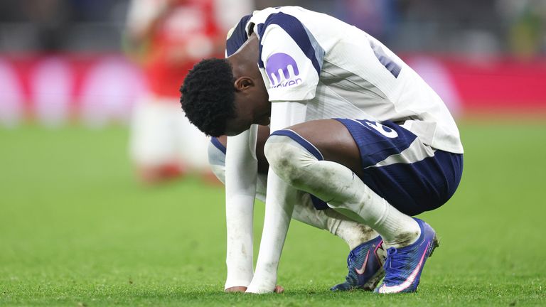 Jamie Redknapp says Arsenal are in a 'different league' to Tottenham